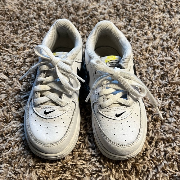 Nike Kids Air Force 1 “Have a Nike Day” - Picture 2 of 7